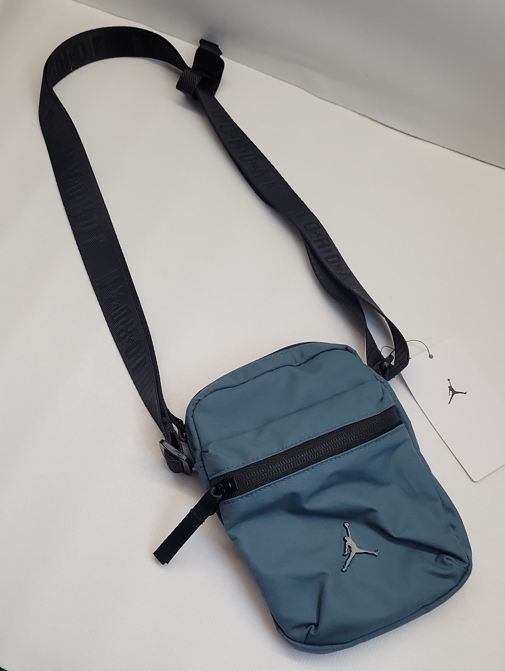 New Jordan Airborne Festival  Small Bag Crossbody Adjustable Strap Ash Green OS